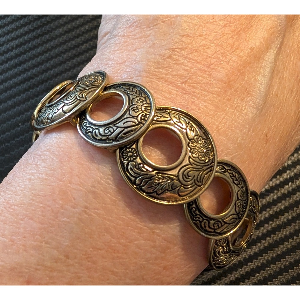 Disc Stretch Bracelet Bronze Tone Metal Ornate Floral Scroll Open Circle Link